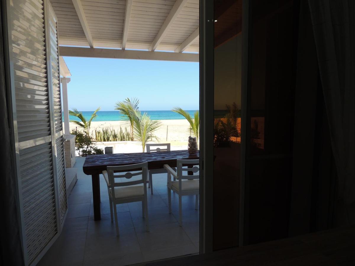 Villa Alfredo Marchetti Nº13 A Suites On The Beach, Praia De Chaves, Boa Vista Rabil Kültér fotó